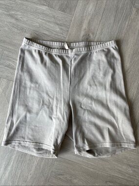 SKIMS outdoor bike shorts - Grayish Tan